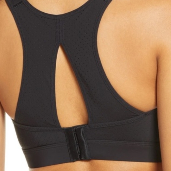 NWOT SPANX HIGH IMPACT SPORTS BRAIN VERY BLACK